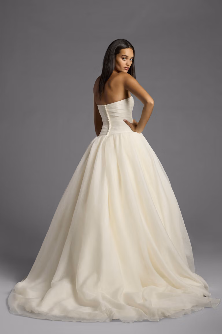Size: 2 $840.00 159867433